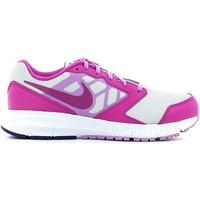 Nike 685167 Sport shoes Women women\'s Shoes (Trainers) in purple