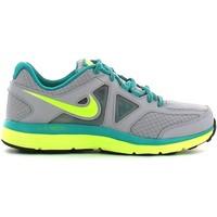 Nike 642831 Sport shoes Women women\'s Shoes (Trainers) in grey