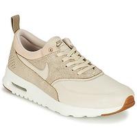 Nike AIR MAX THEA PREMIUM W women\'s Shoes (Trainers) in BEIGE