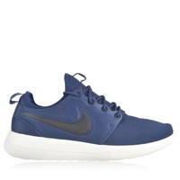 nike roshe two trainers