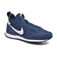 nike internationalist mid