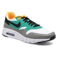 nike air max 1 ultra essential