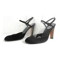 nicole farhi size 75 black suede ankle strap heeled shoes