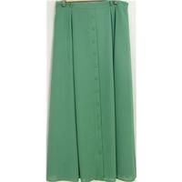 Nightingales - Size 16 - Green A-Line Skirt