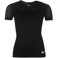 nike pro hypercool t shirt ladies