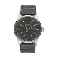 nixon the sentry leather gray gator a105 2145