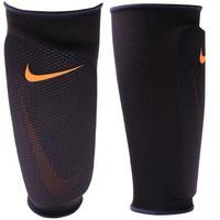 nike mercurial flylite shin guards