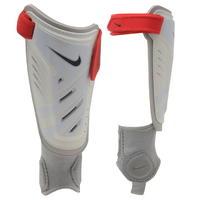 nike t90 protegga mens shin guards