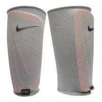 nike mercurial lite cr7 shinguards