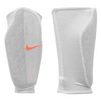 Nike Protegga Pro Mens Shin Guards