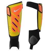 nike protegga shin guards mens