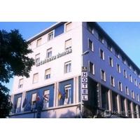 NOVA DOMUS AND SUITES