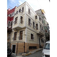 No. 10 Taksim Studios