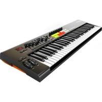 Novation Launchkey 61