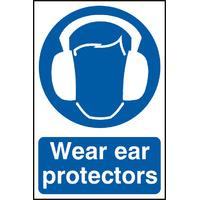Notice Wear Ear Protectors