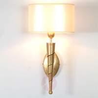 noble wall lamp innovazione in gold