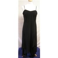 Nozze - Size: 14 - Black - Full length dress
