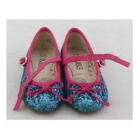 NWOT M&S, size 5/21.5 blue and pink glittery pumps