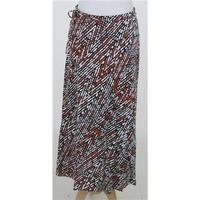 NWOT M&S, size 8 black, rust & white skirt