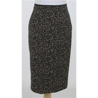 NWOT M&S, size 8 brown & black animal pattern skirt