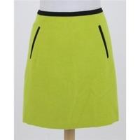 NWOT M&S, size 8 lime short skirt