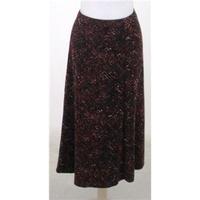 NWOT M&S size 12 red & black patterned skirt