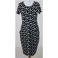 nwot ms collection size s black white drop pocket dress