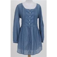 NWOT Linea Weekend, size 8 blue cotton & silk blouse
