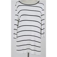 NWOT: M&S Size: 8 Cream and black stripe loose fit jumper