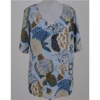 NWOT Cydney Mar, Size XXL blue & brown print top