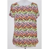 NWOT M&S size 8 pale pink & yellow mix tulip print top