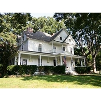 Oak Hill on Love Lane