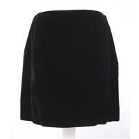 Oasis - Size 12 - Black - Velvet Mini Skirt