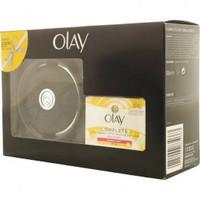 Olay Complete Mirror and Day Moisturiser Gift Set
