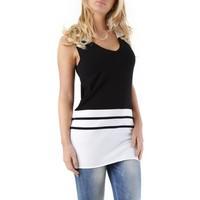 Olivia Hops GR_71345 women\'s Vest top in white