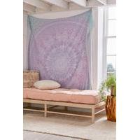 Ombre Ikat Medallion Tapestry, GREEN