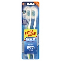 Oral-B CrossAction Medium 35 Extra Value 2 Toothbrushes