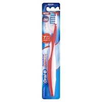 Oral-B Pro-Expert CrossAction Professional Toothbrush Medium 35