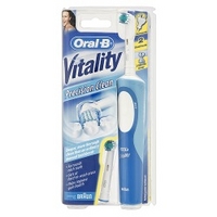 oral b vitality precision clean rechargeable toothbrush