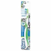 Oral-B Pro-Expert CrossAction CrissCross Manual Toothbrush - Soft (8+ Years) Boys Colours
