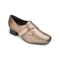 Orthopedic Touch and Close Shoes EE Fit