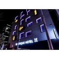 OUTIQUE HOTEL H