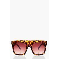 Oversized Square Plastic Sunglasses - brown