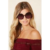 oversized round sunglasses