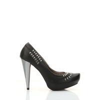 Oval Stud Toe Court Shoes