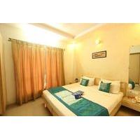 OYO Premium Unapani Road