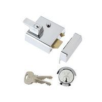 p2 double security nightlatch 40mm backset brasslux finish visi