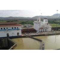 Panama Canal, Causeway, Old Town and Seafood Market Private Tour
