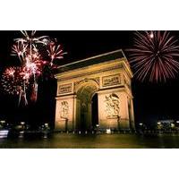 Paris New Year\'s Eve Illuminations and Dinner Tour