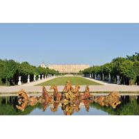 Palace of Versailles with Skip the Line Audio Guided Tour and Access to the Queen\'s Hamlet